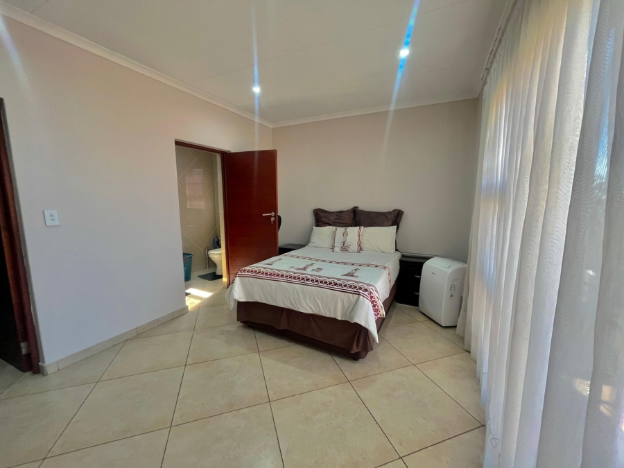 4 Bedroom Property for Sale in Cashan North West